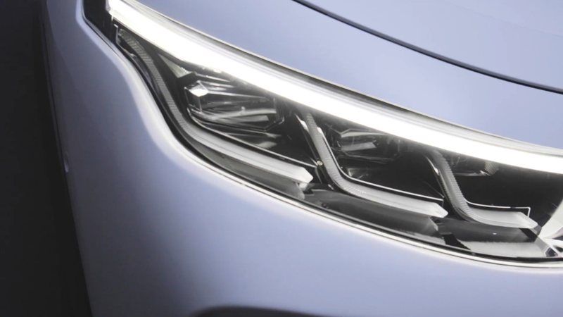 The Luxgen N7 headlight