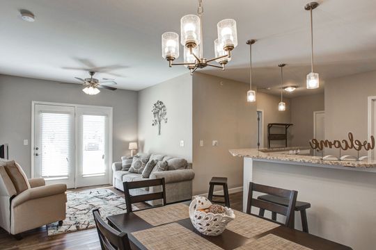 Luxury Apartments | Columbia Bluffs Luxury Apartments