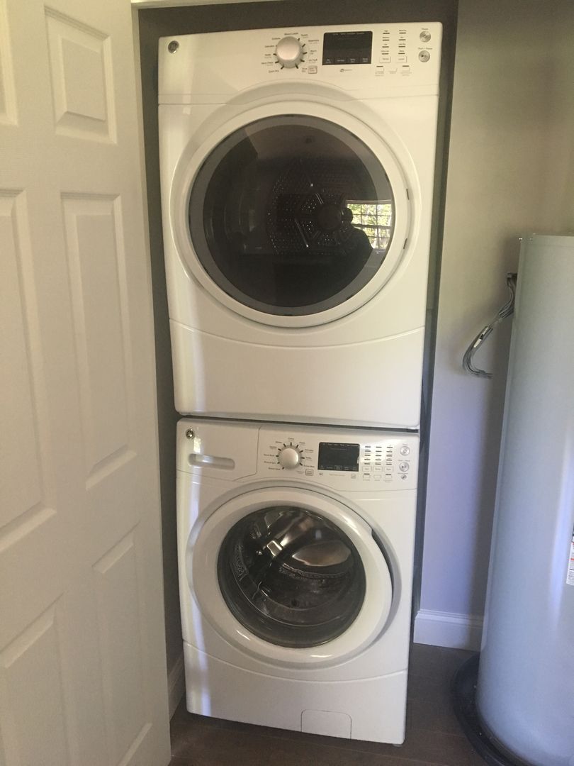 Mallard S Landing laundry machines