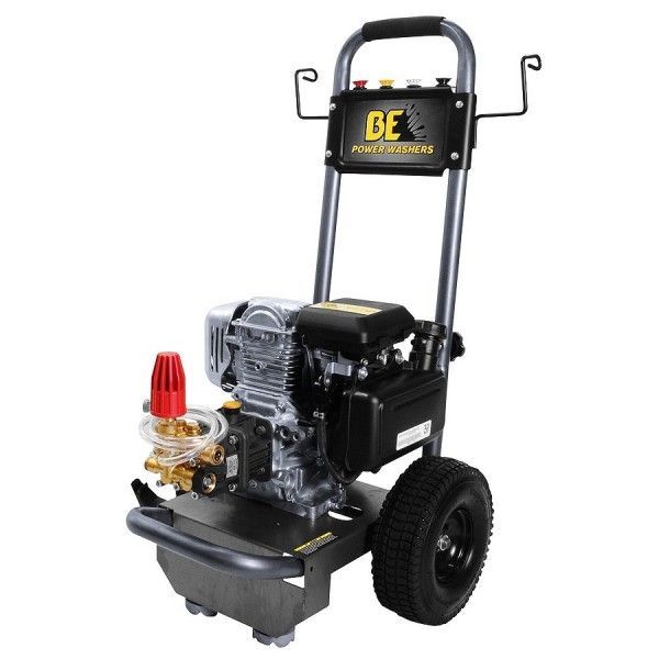 A black and yellow pressure washer with the word be on it
