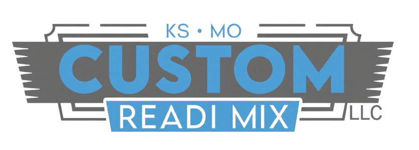 The logo for glasgow piano tuning is black and gold.