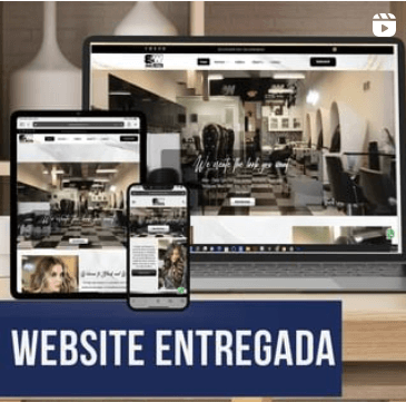 Un sitio web se muestra en una tableta portátil y un teléfono