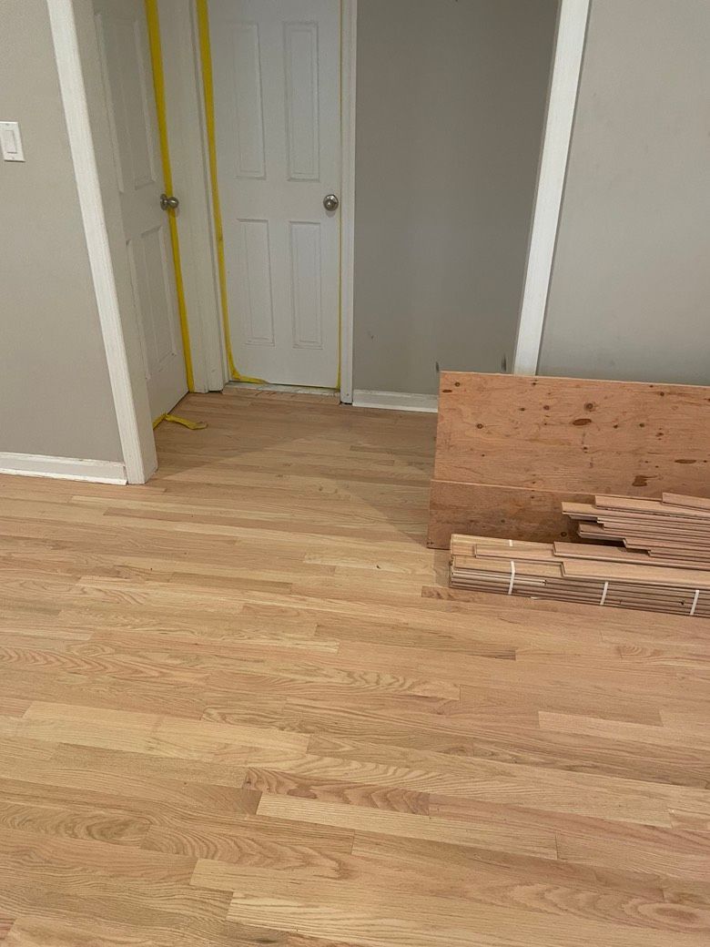 Hardwood - Oak Flooring Installation - Home Remodel