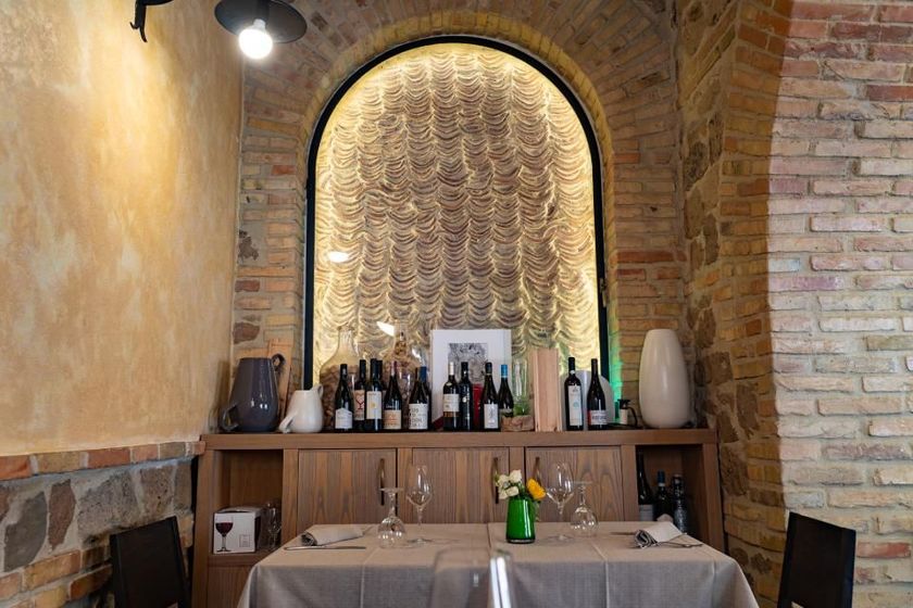 interno del ristorante in zona Testaccio a Roma