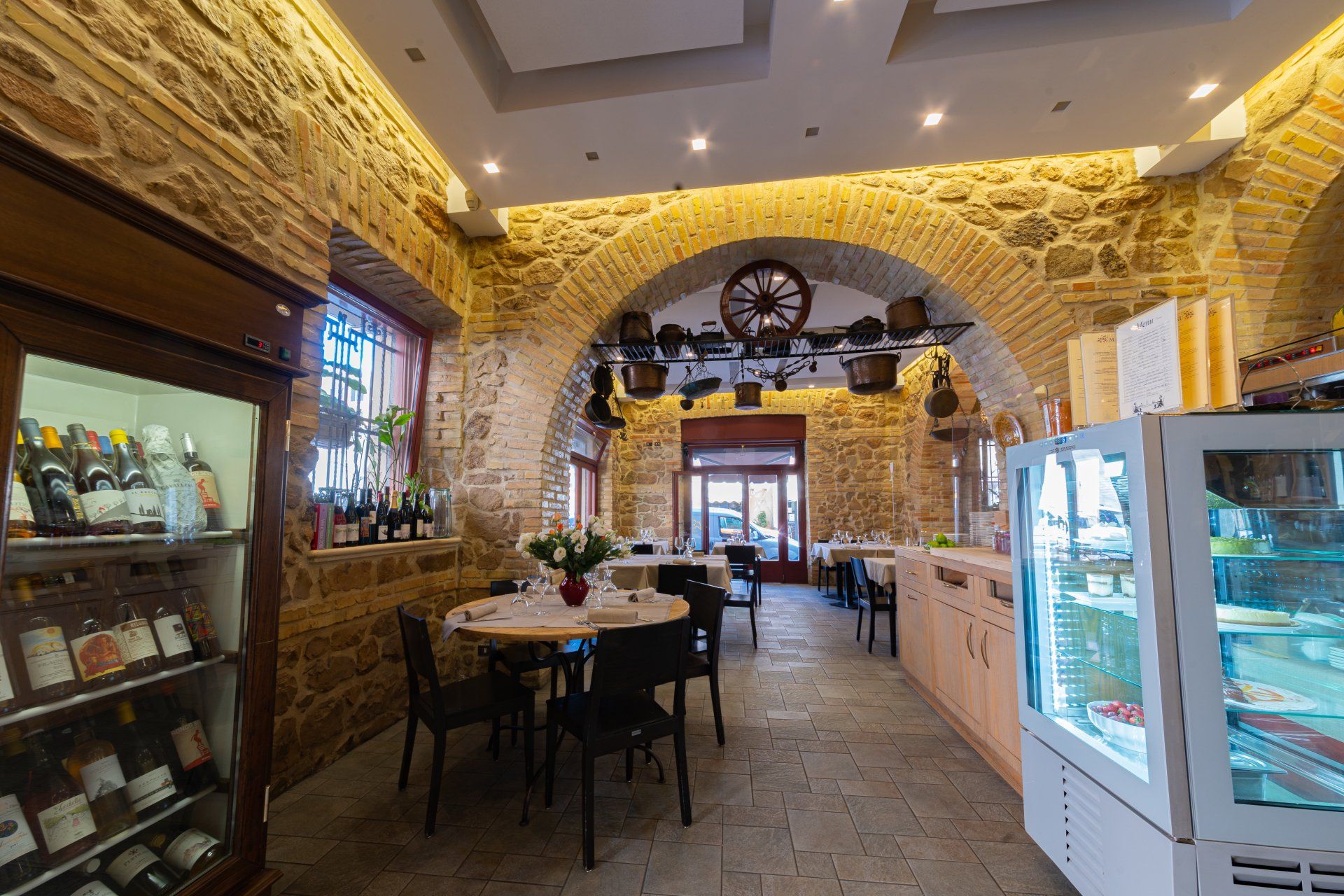 interno sala di un ristorante