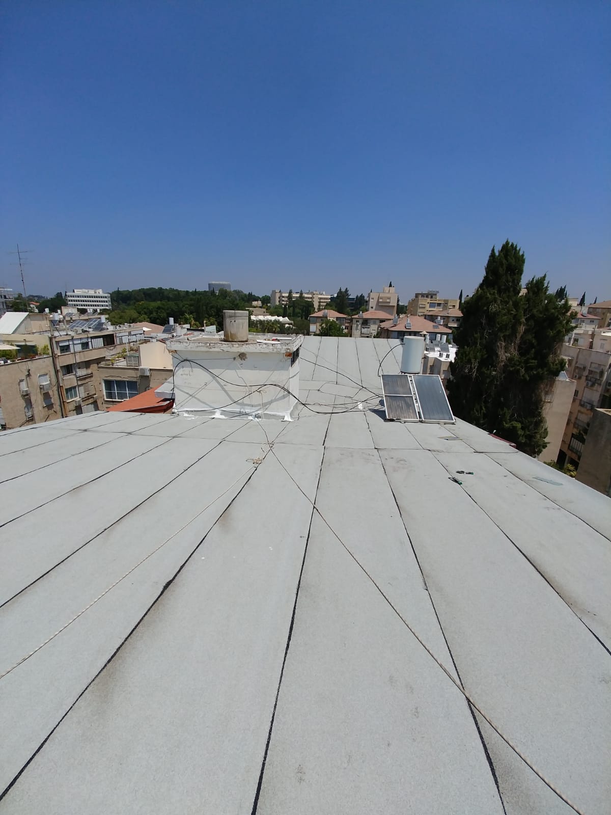 איטום גגות ביריעות ביטומניות