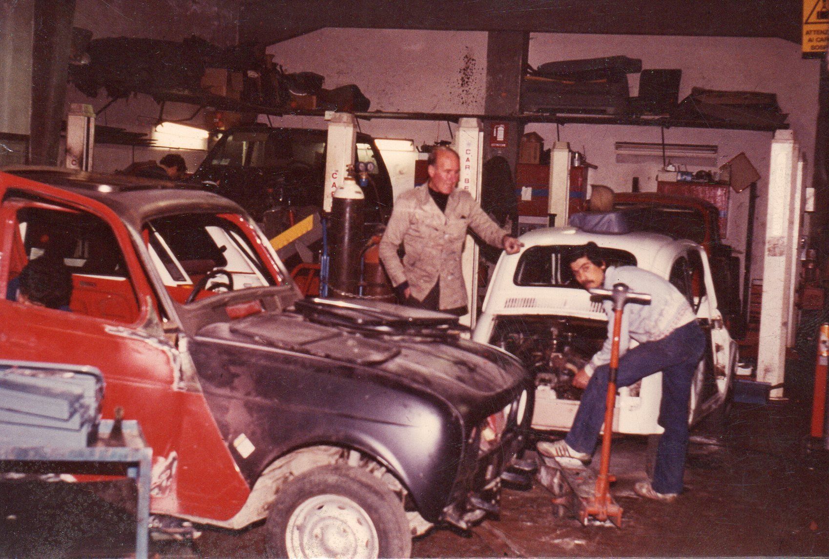 lavori di carrozzeria negli anni 60