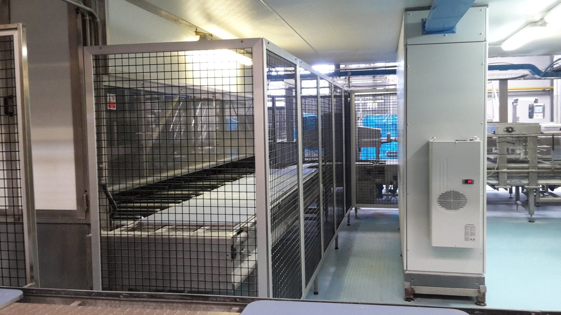 Protezioni per macchine industriali - Idealsystem Cesena