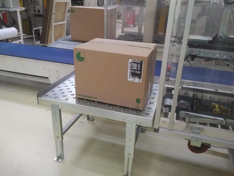 Logistics product warehouse