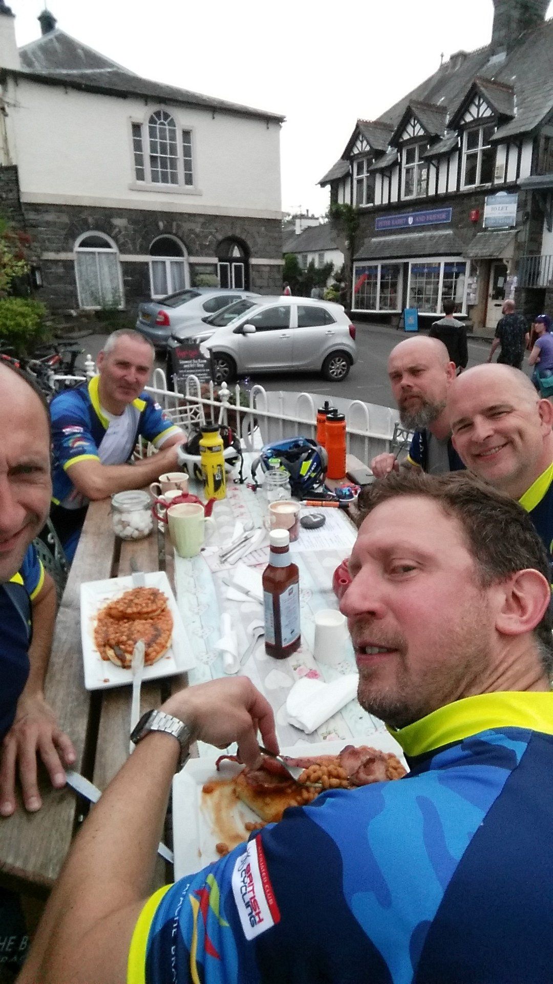 Apache Brave Racing Cycle Camp