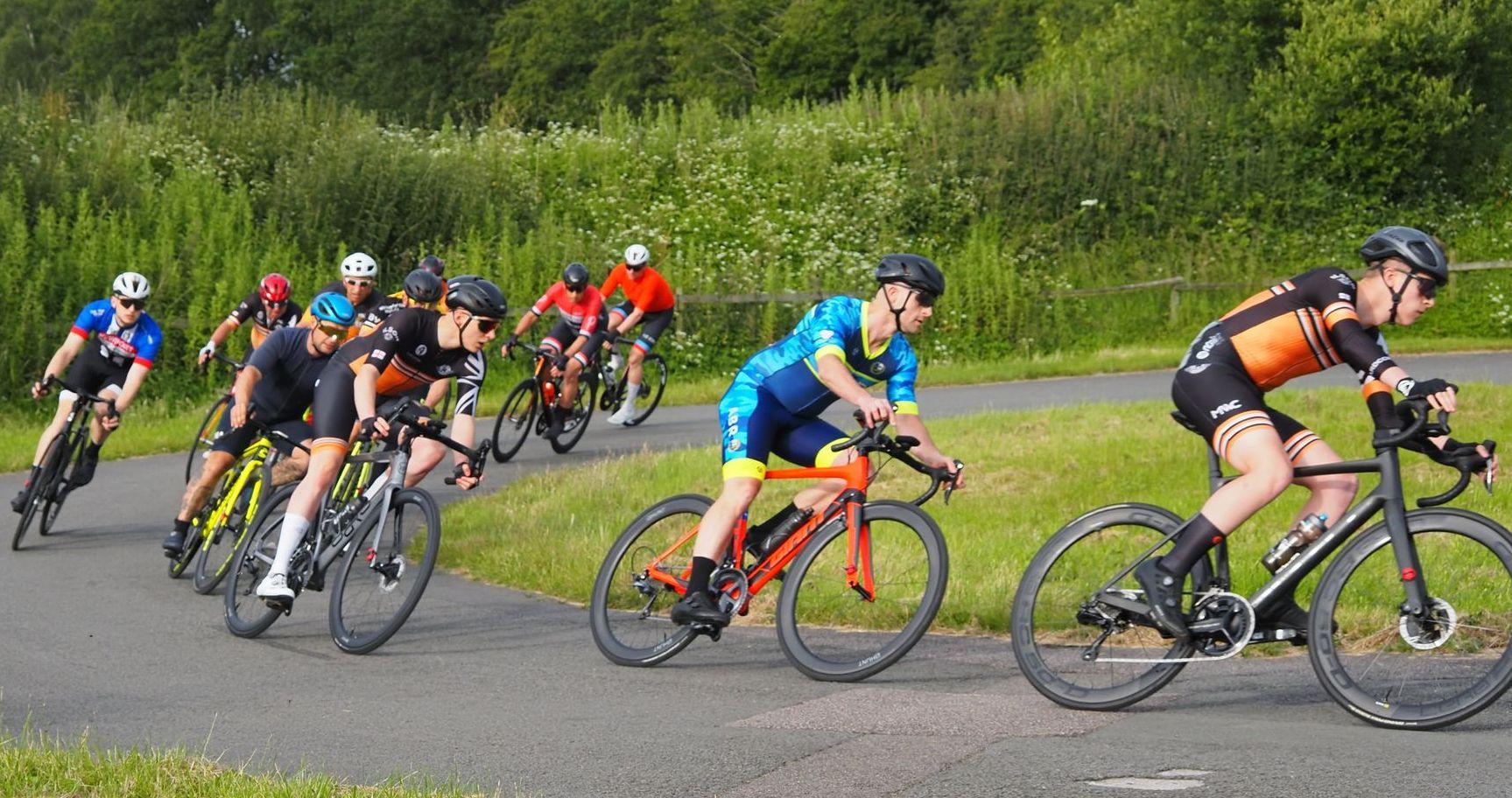ABR cycle team during a crit race