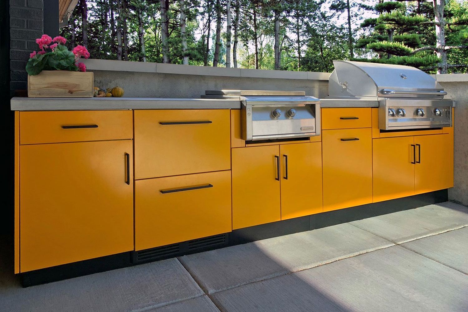 Danver Outdoor Kitchen Hampton Door