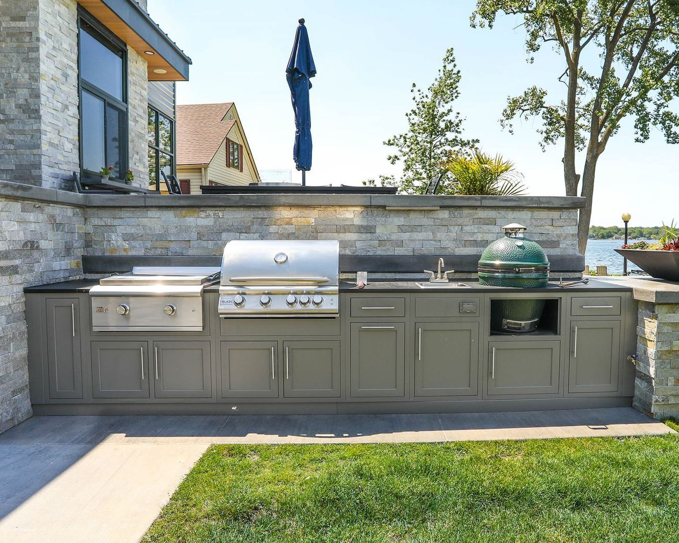 Challenger Designs Built In Outdoor Kitchen with Blaze Grill and Blaze Griddle