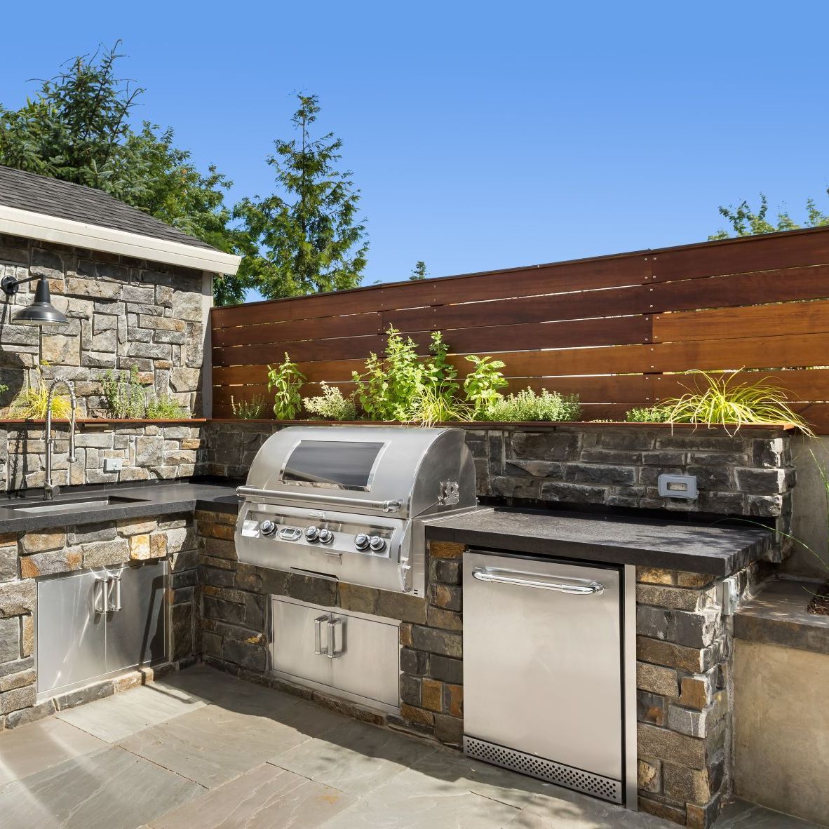 Danver Outdoor Kitchen  
