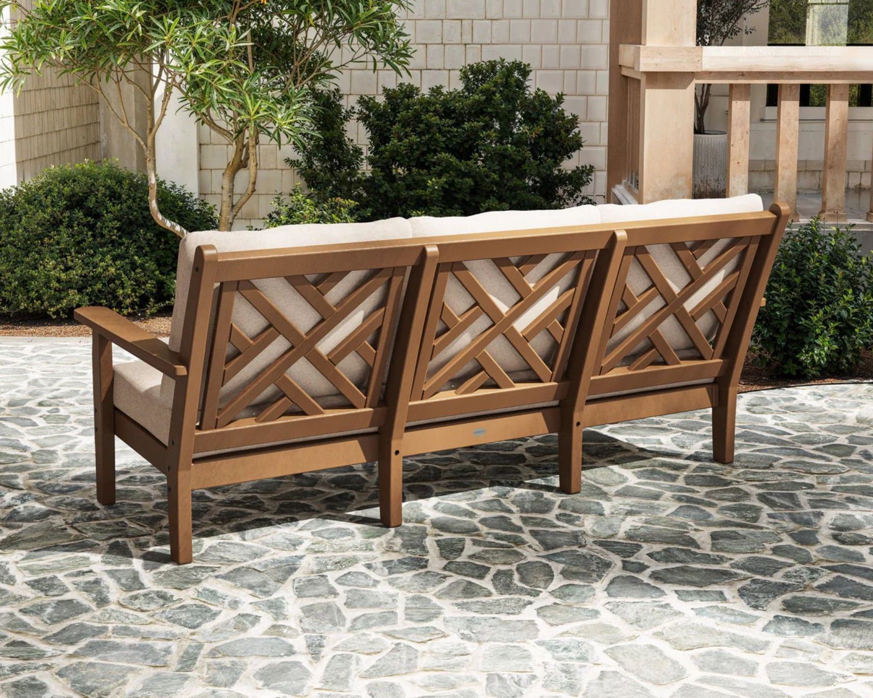 POLYWOOD Chippendale Sofa