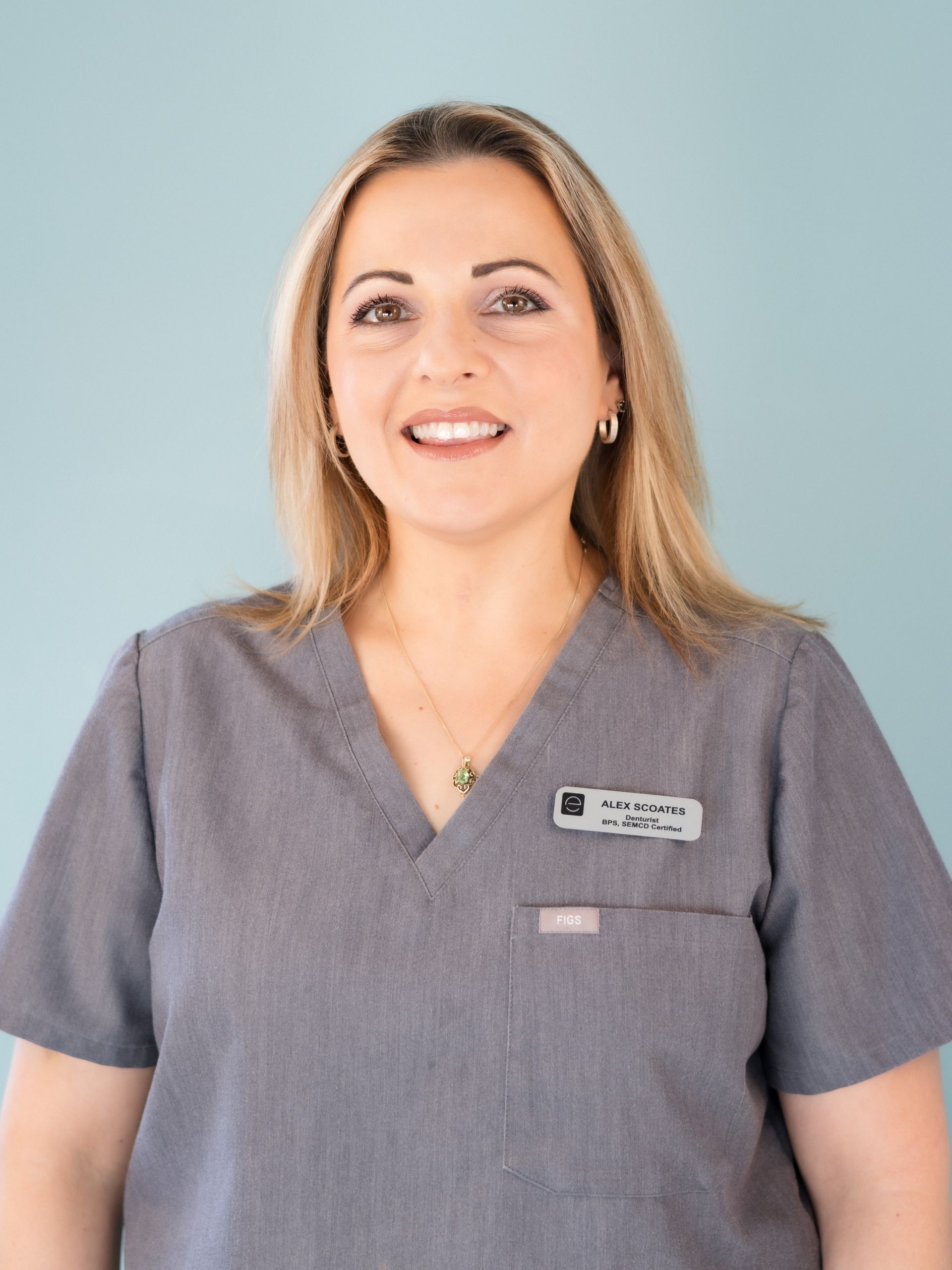 Alex Scoates | Denturist Photo | Denture Clinic Team Member | Local Denturist | Denture Team Staff Member | Envision Denture and Implant Centre | Best Denturist In Surrey, British Columbia