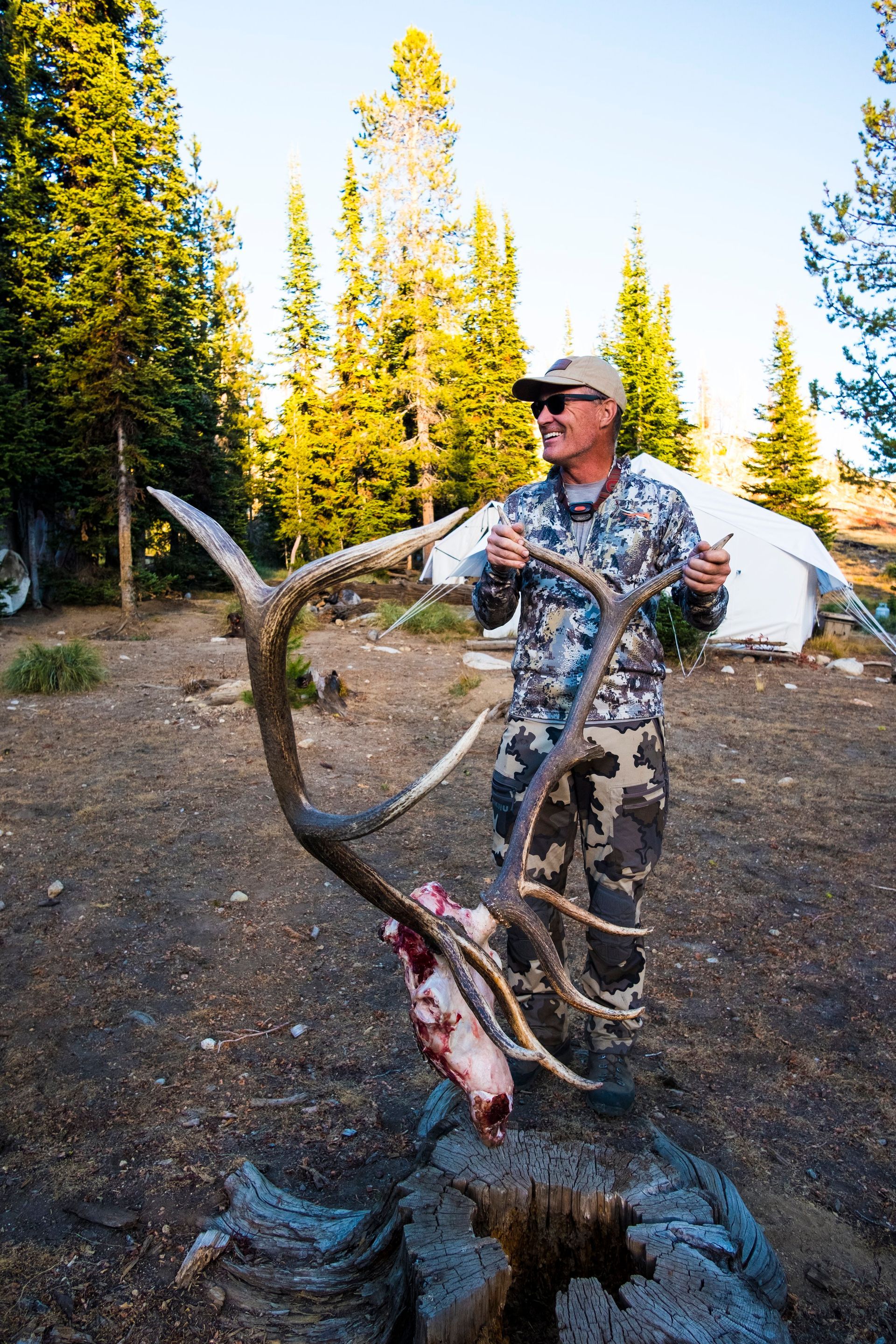 Horseback & Elk Mule Deer Hunts