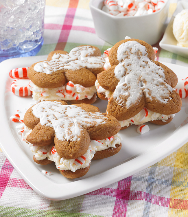gingerbread cookies sandwiching peppermint ice cream