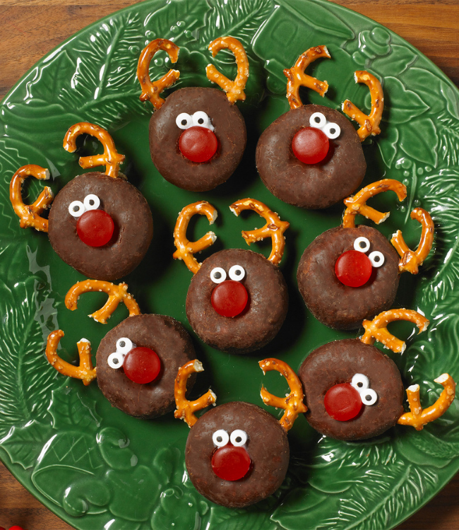 fudge round donuts decorated as reindeers