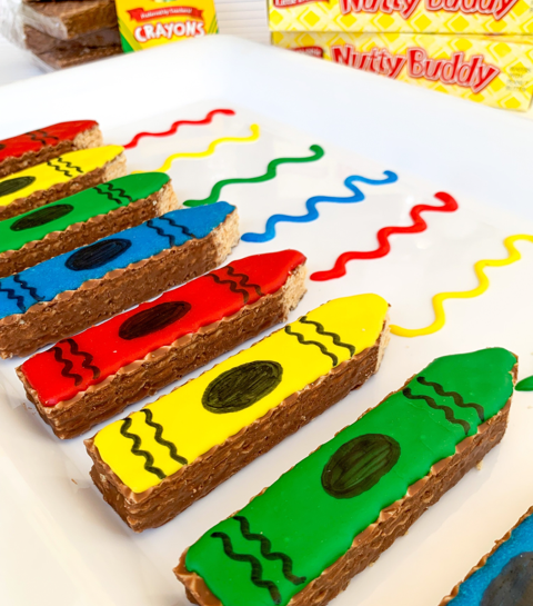 nutty buddy bars decorated as crayons