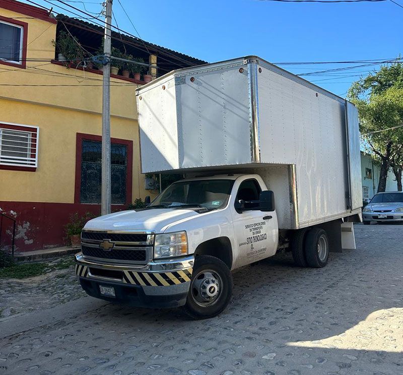 FLETES Y MUDANZAS RODRÍGUEZ