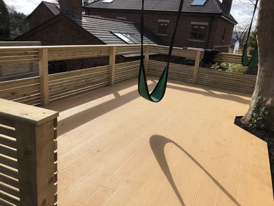 fencing-liverpool-greater-manchester-jones-landscaping-fencing