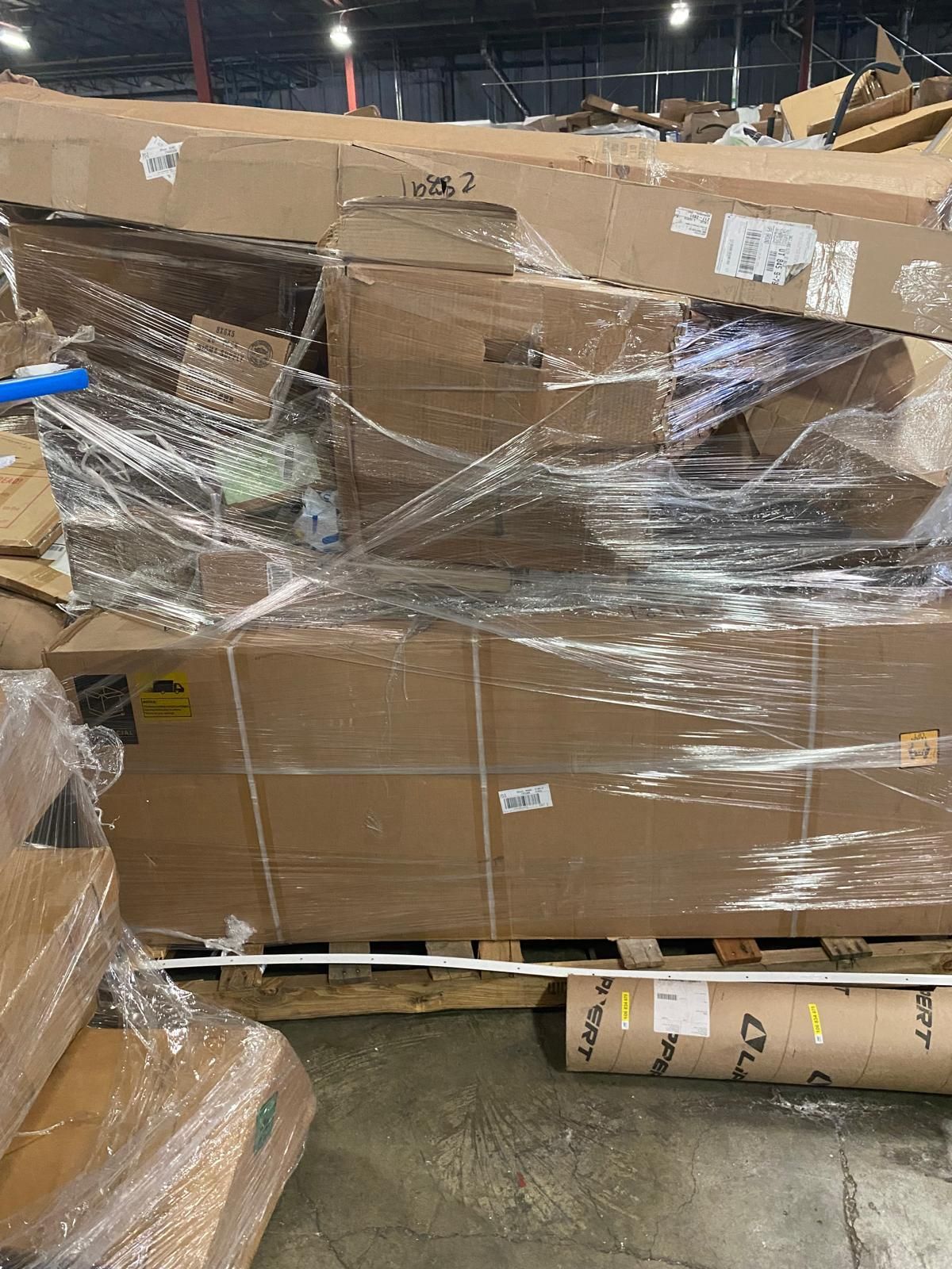 Amazon Salvage Truckload