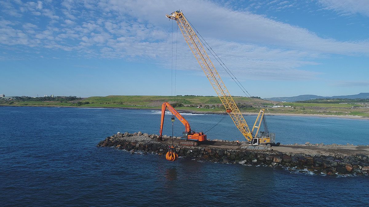 Harbour and marina installation