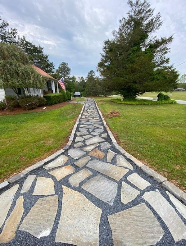 Flagstone utilized in Walkway Path - Visit Vining Stone for quality Flagstone