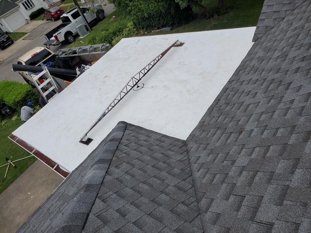 Shingle roofing in Kankakee, IL Shingle roofing in Kankakee, IL