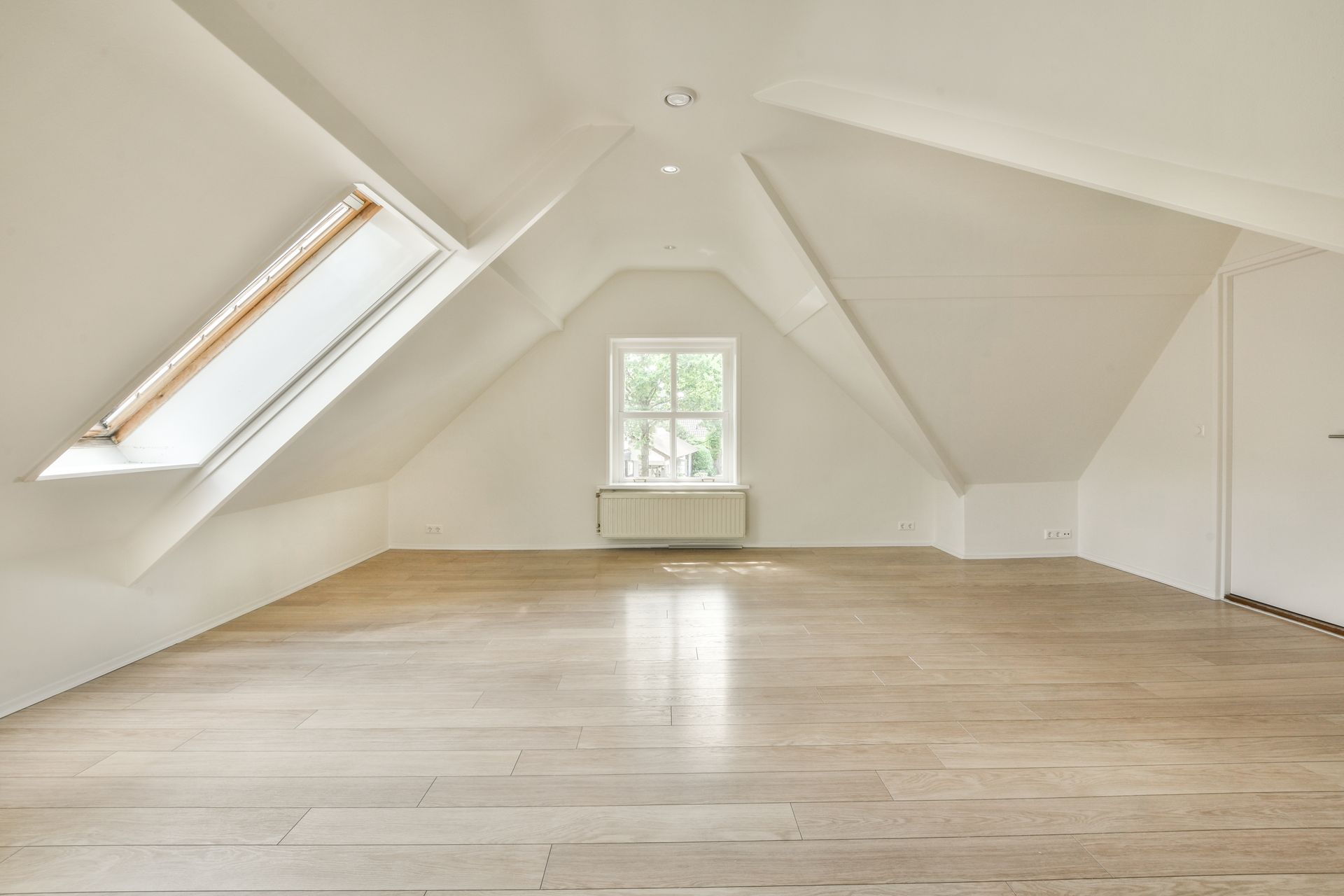 A Comprehensive Guide To Loft Conversion Planning Permission - Dos and Don'ts | Loft Conversions