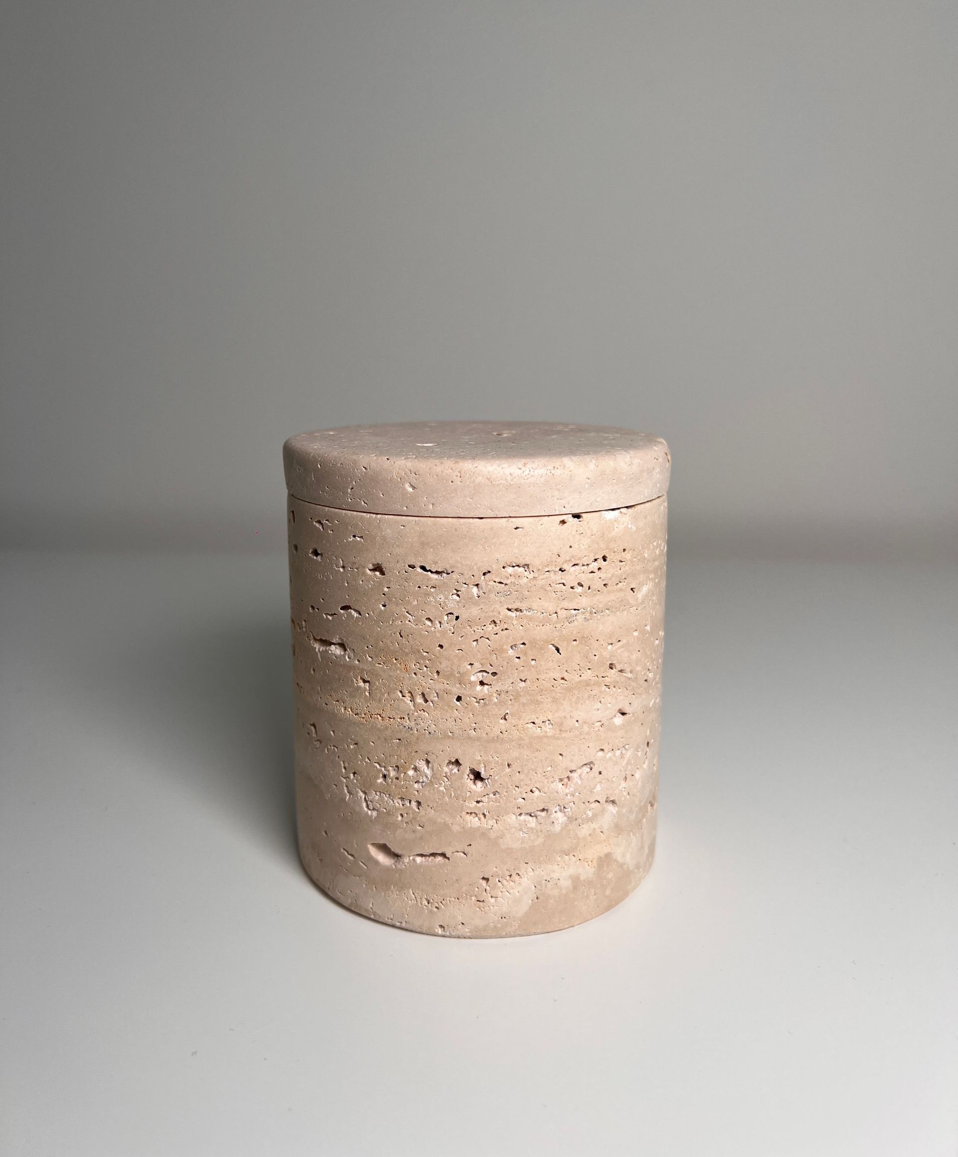 Travertine Jar 'Noah'