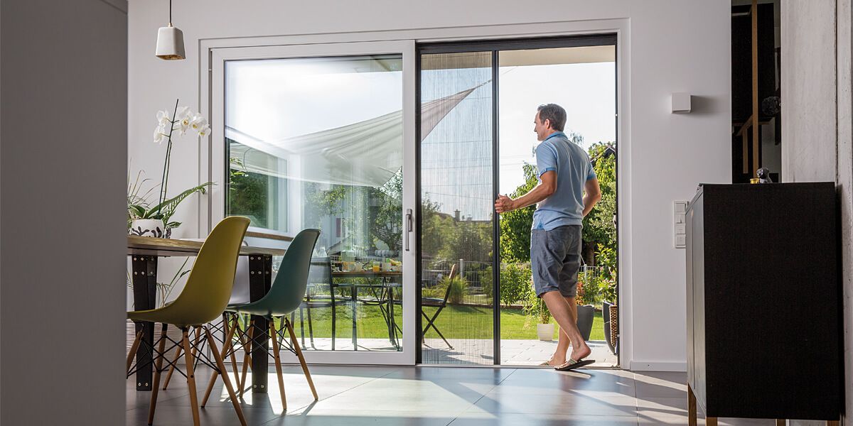 ISN Insektenschutz Plissee für Balkontüren und Terrassentüren