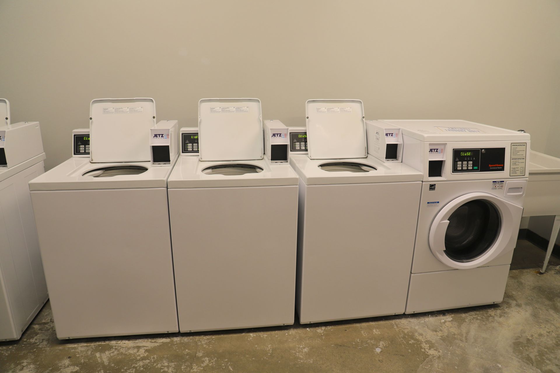 Dormitory laundry facilities