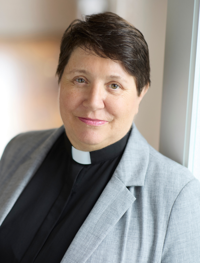 Donna Simon Headshot