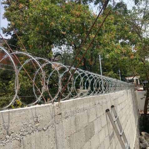 CERCAS Y PORTONES AMÉRICA