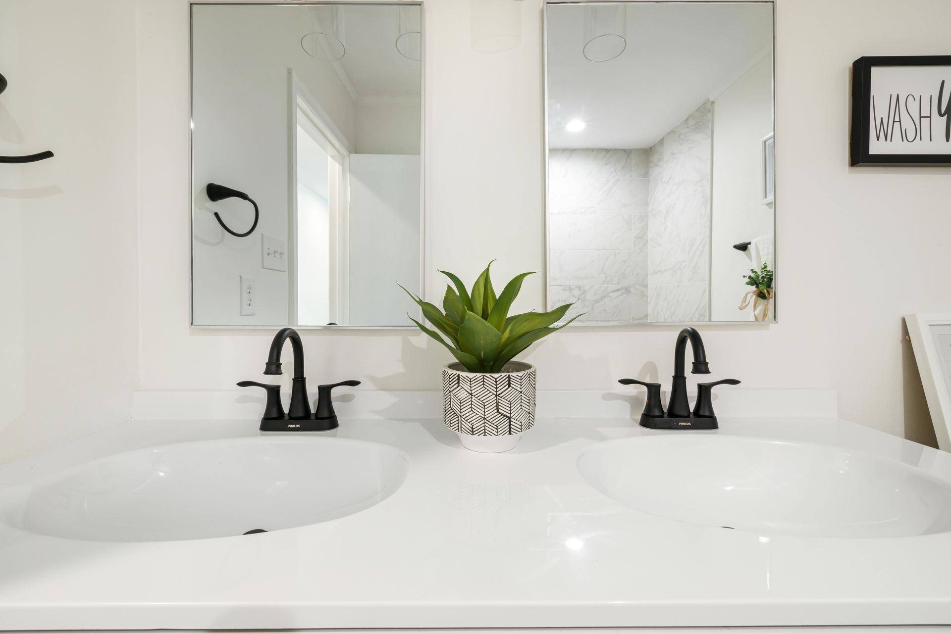 Modern Plumbing Fixures