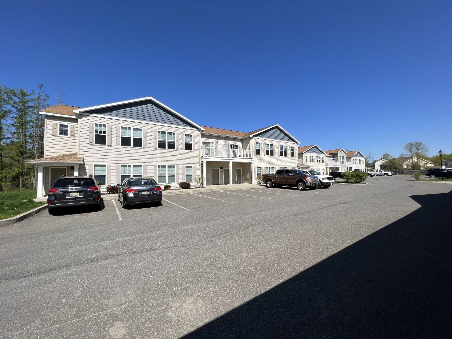 Locust View Apartments Building Exterior