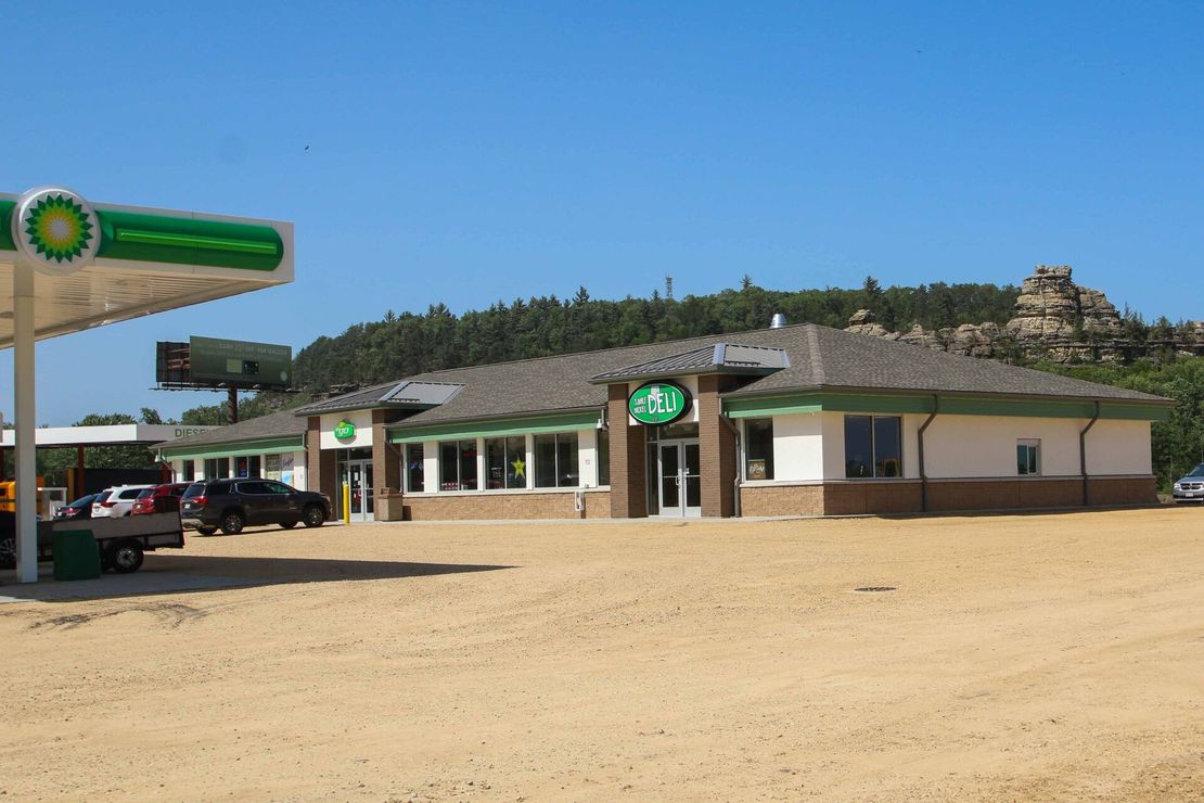 Double Nickel Deli Camp Douglas, WI Home