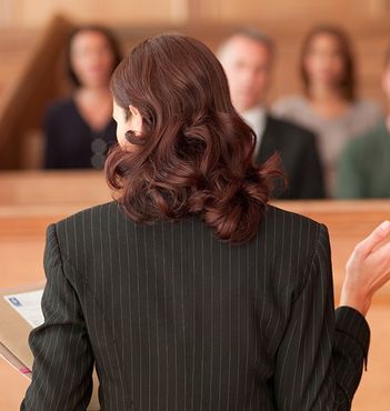 Female Lawyer Explaining To The Jury | Philadelphia, PA | Bishop, Dorfman, Kroupa & Bishop, P.C.