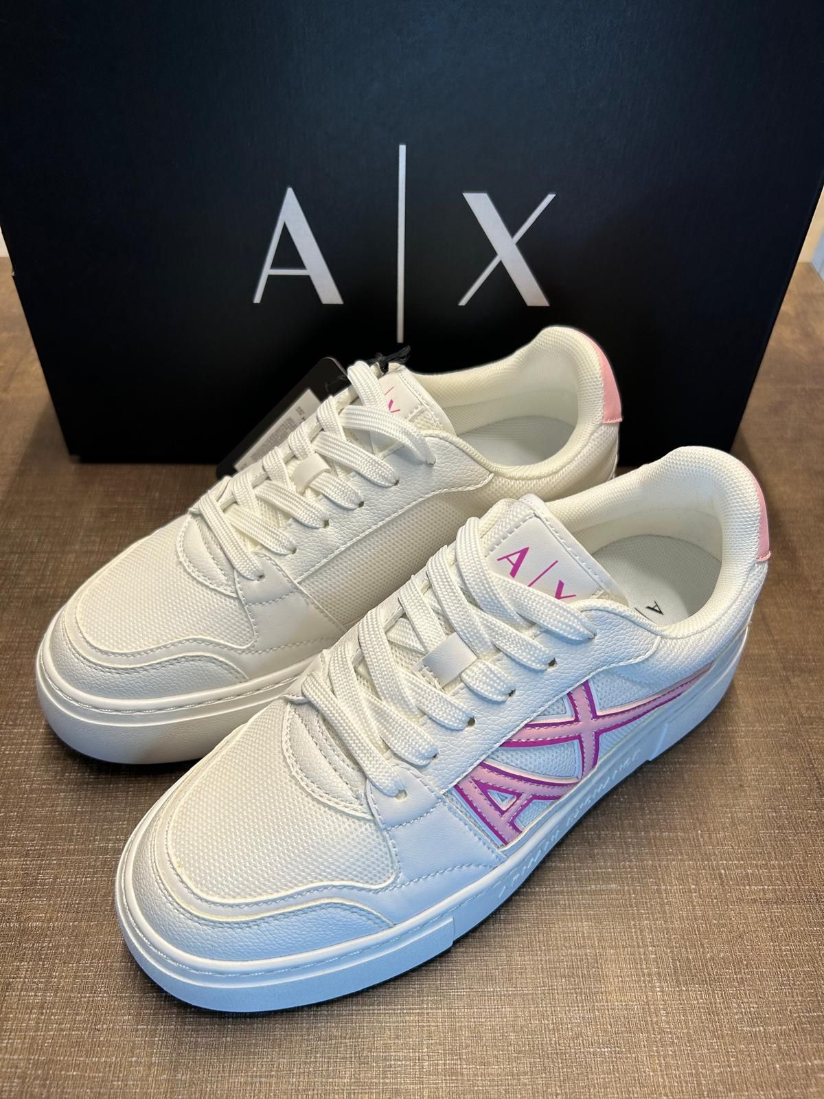 assortimento sneakers Armani donna Padova Venezia Rovigo