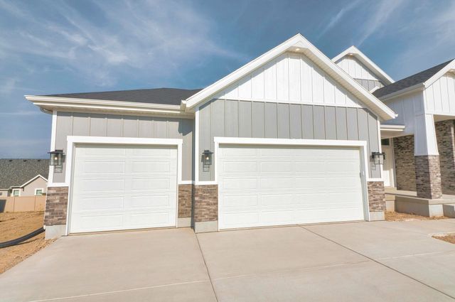 Garage Door Repairs in Fresno, CA