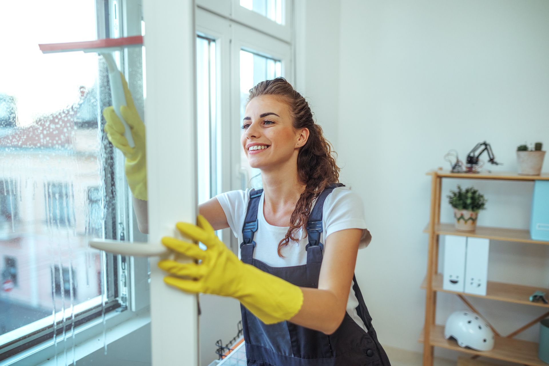 PULIZIE CIVILI E INDUSTRIALI