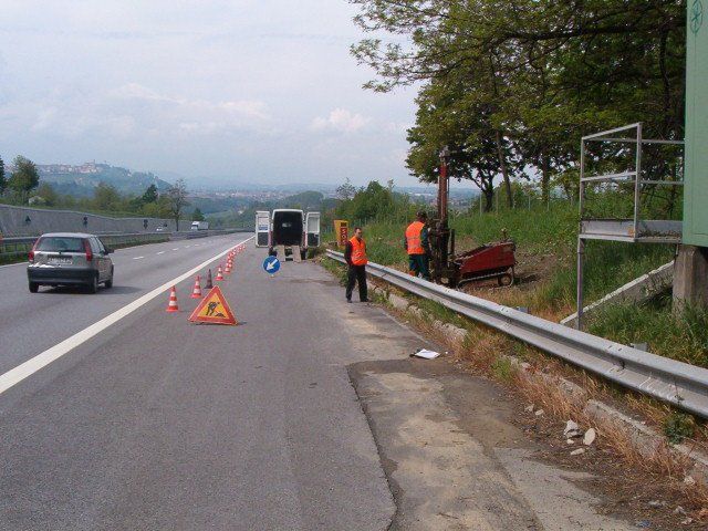 Prova penetrometrica dinamica lungo autostrada