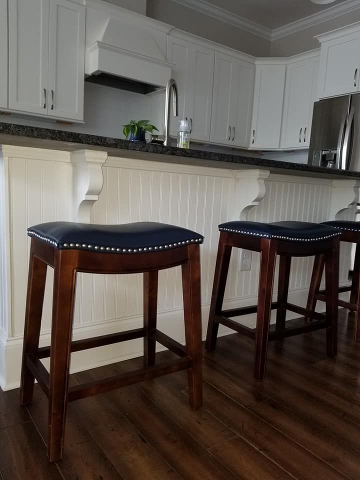 Kitchen Countertop and High Chairs