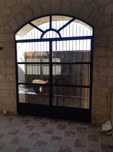 lavoro per serramento