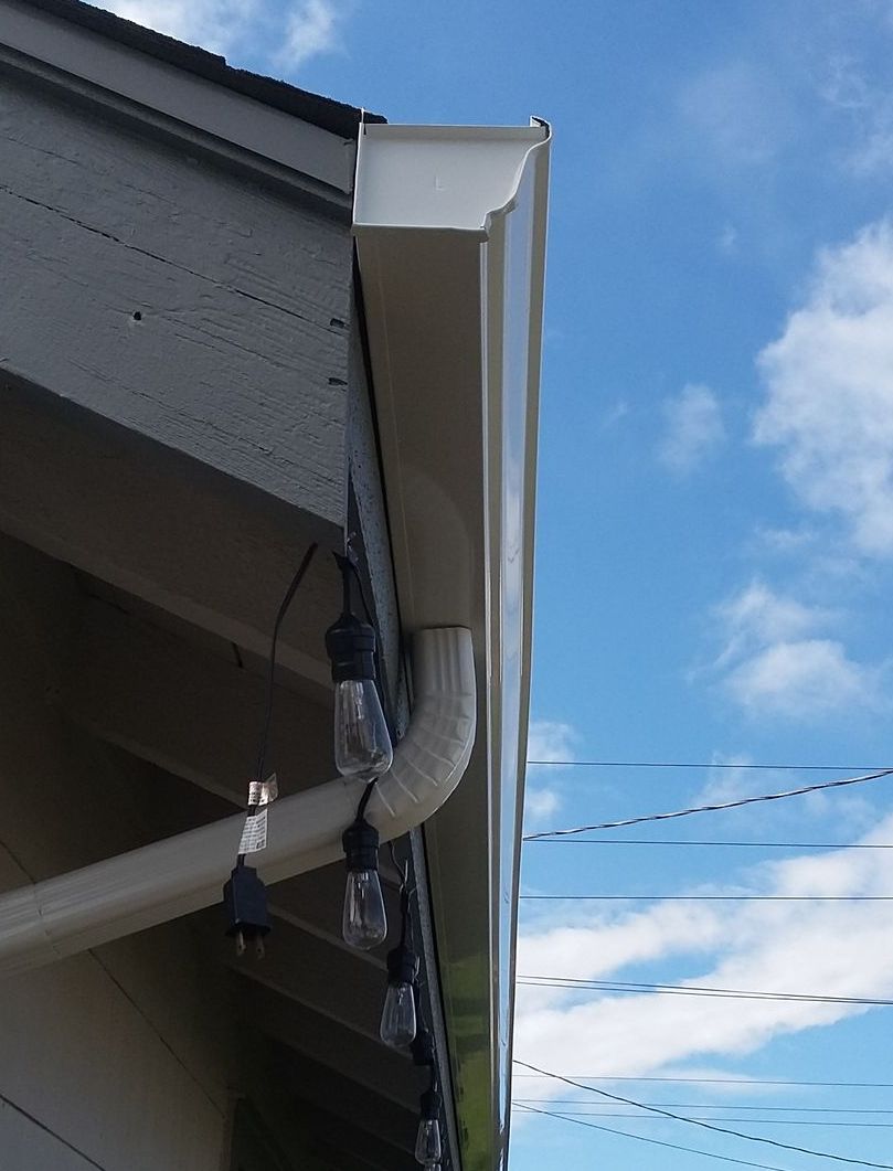 gutter cleaning in Tumwater, WA performed by Rainy Day Services