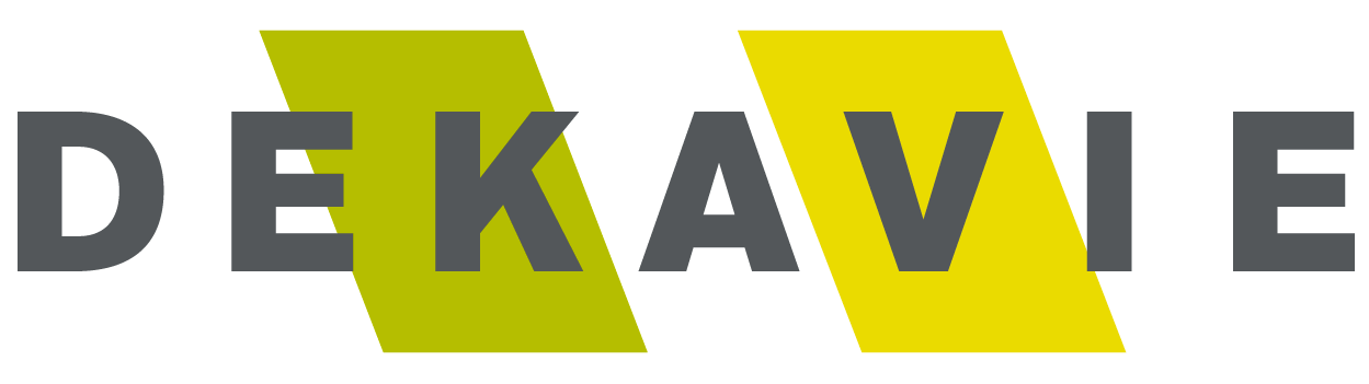 Le logo du bois de fibre est rouge et noir et ressemble à un mur de briques.