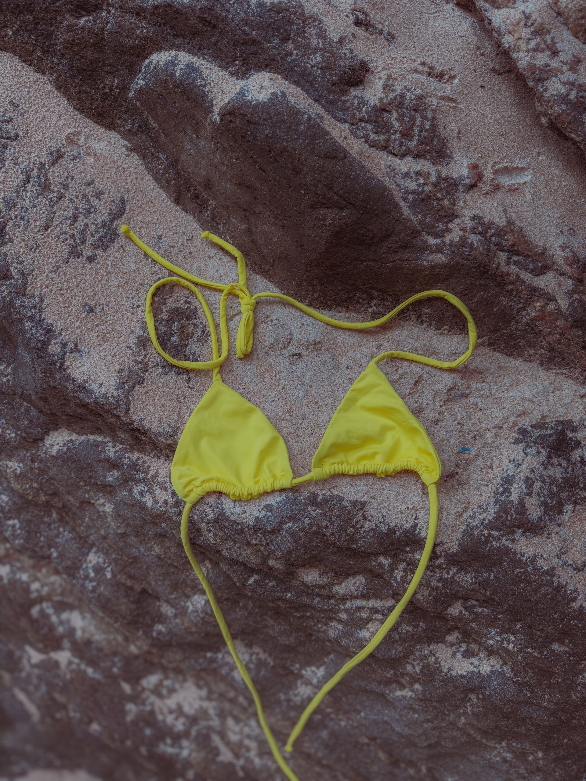 Top Biquíni Cortininha Amarelo com Proteção UV50+ | Biquini Amarelo