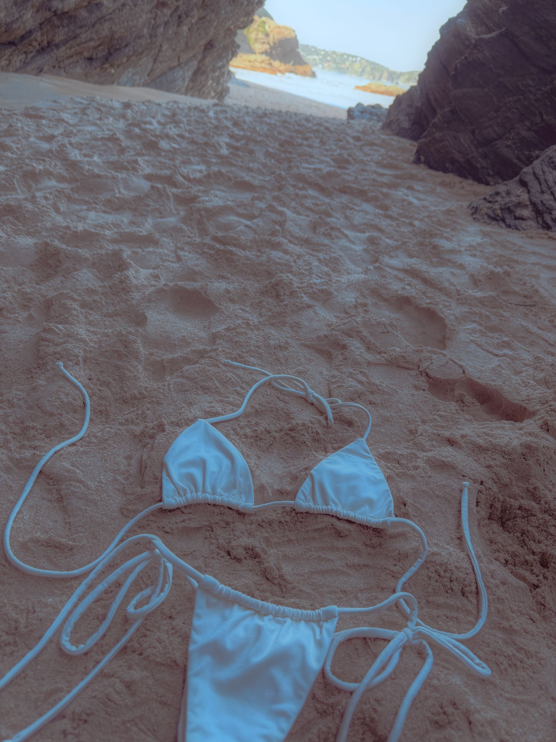 Top Biquíni Cortininha Off White com Proteção UV50+ | Biquini Off White